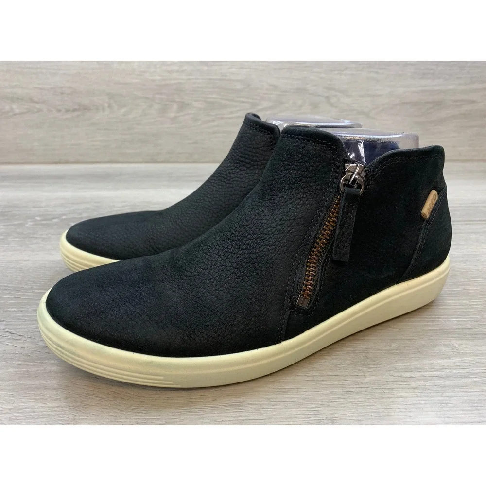 ECCO Soft 7 Tred Zip Black Pebbled Leather Ankle Boots Sneakers Women's 39 8-8.5